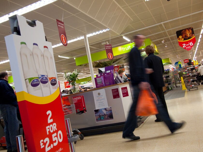 UK supermarket consumer_alamy_17Aug22