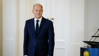 Berlin, Deutschland. 07th Nov, 2024. Olaf Scholz (SPD), Federal Chancellor, in Bellevue Palace at the dismissal of Minister Lindner by the Federal President. Berlin, October 8, 2024. Credit: dpa/Alamy Live News