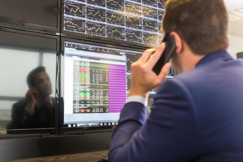 trader-alamy-16.01.25