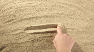 Line_in_sand_Adobe_575x375_301120