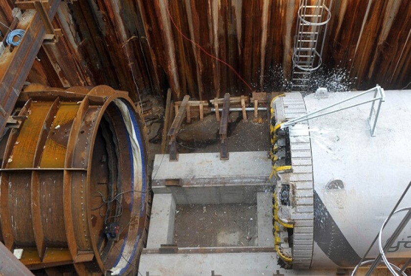 Gasunie boring machine 2009 pipeline from Alamy 4Oct21 575x375