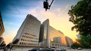 The World Bank Group main building, 1800 H Street NW, Pennsylvania Avenue, Washington DC, USA.