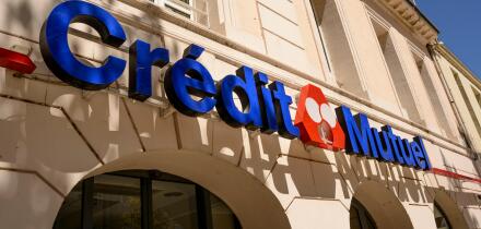 Credit Mutuel is a French major bank.