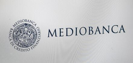 Loge der Marke "Mediobanca", Berlin.