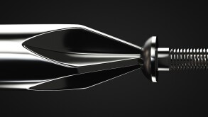 tighten-screw-as428637976.jpg