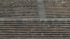 Tiers from Alamy 18Dec25 575x375