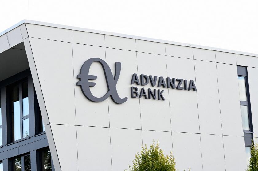Advanzia Bank, ist eine europaische Direktbank mit Sitz in Luxemburg *** Advanzia Bank, is a European direct bank based in Luxembourg