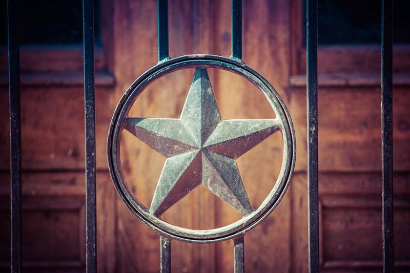 Lone Star Texas Gate iStock-960.jpg