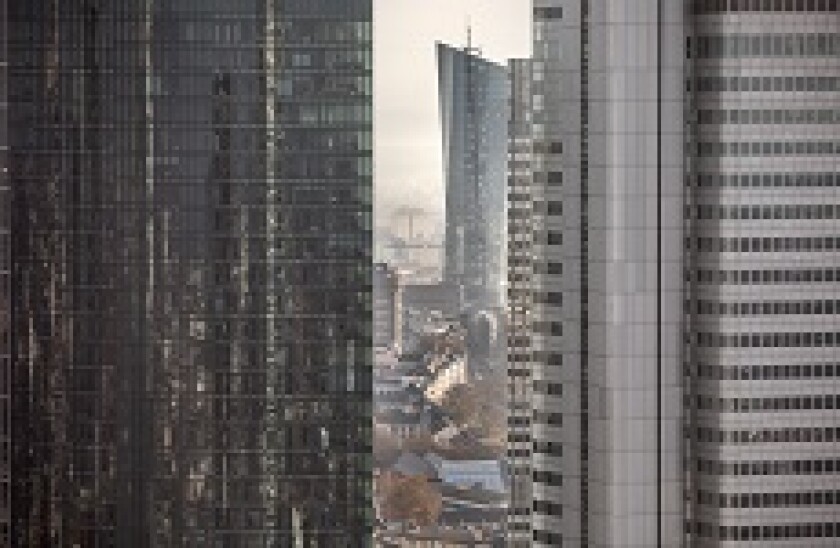 European_Central_Bank_Frankfurt_AP_230x150
