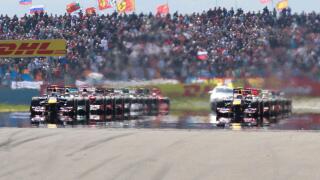 Formula One drivers line-up on the grid for the start of the Turkish F1 Grand Prix at the Istanbul Park circuit in Istanbul May 8, 2011.    REUTERS/Murad Sezer (TURKEY  - Tags: SPORT MOTOR RACING)