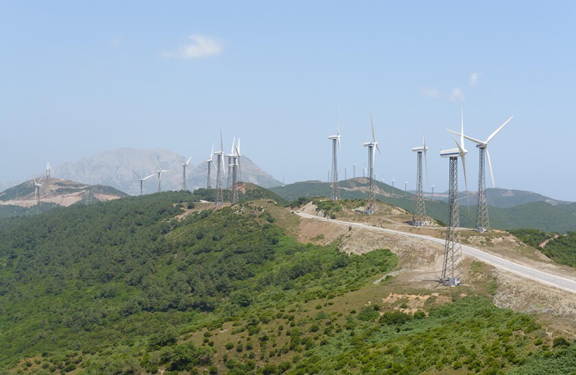 imf23-morocco-wind-farm-KMB5FH.jpg