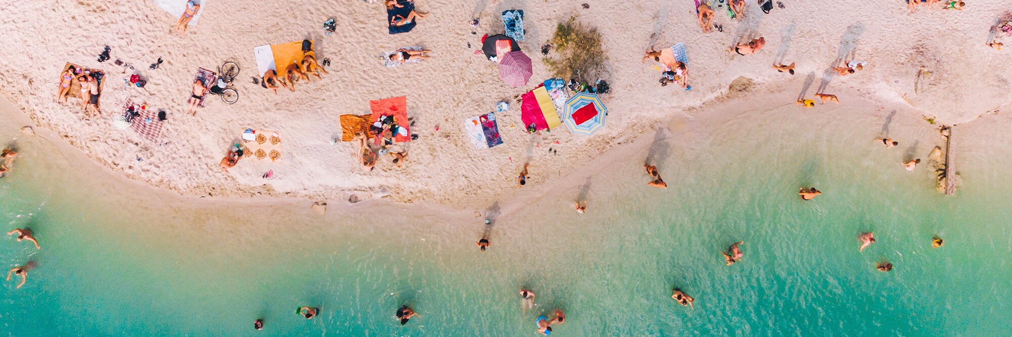 holiday_beach_as251878810.jpg