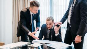 business team argument debate paper discussion