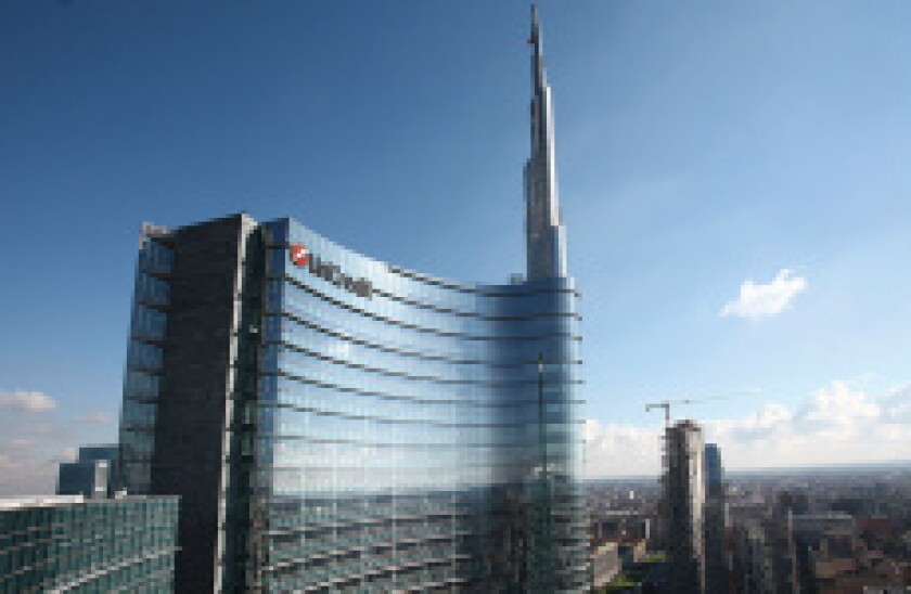 UniCredit Building 230x150