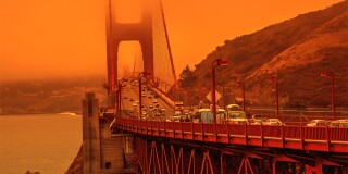 Golden Gate bridge california fires.jpg