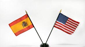 Stamford, Connecticut.  27th January, 2017.  Spanish and US dekstop flags.