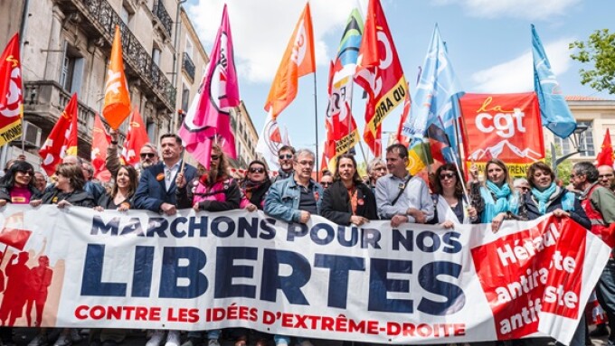 Demonstration against far right France 2024 from Alamy 11Jul24 575x375