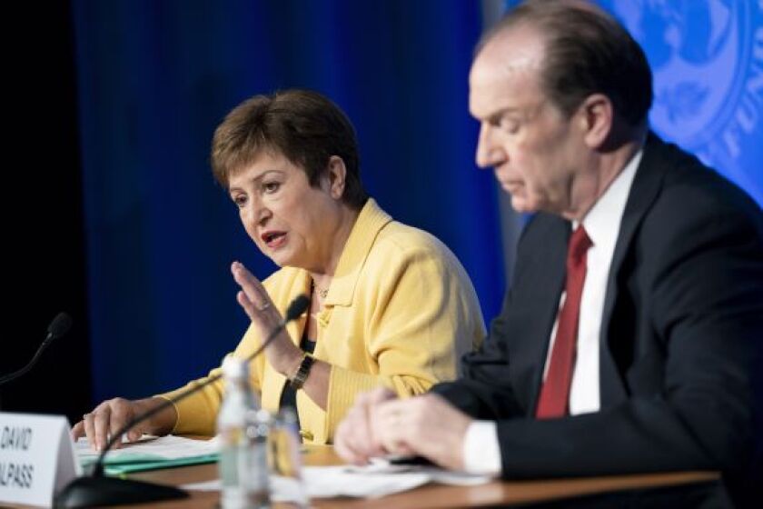 Georgieva_Malpass_IMF_World_Bank_2Apr20_PA_575x375