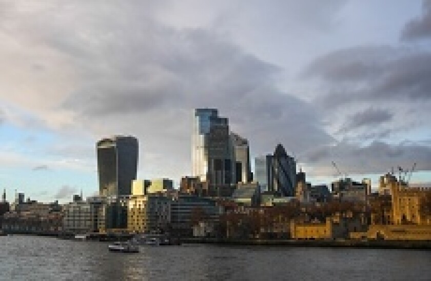 London_skyline_PA_230x150