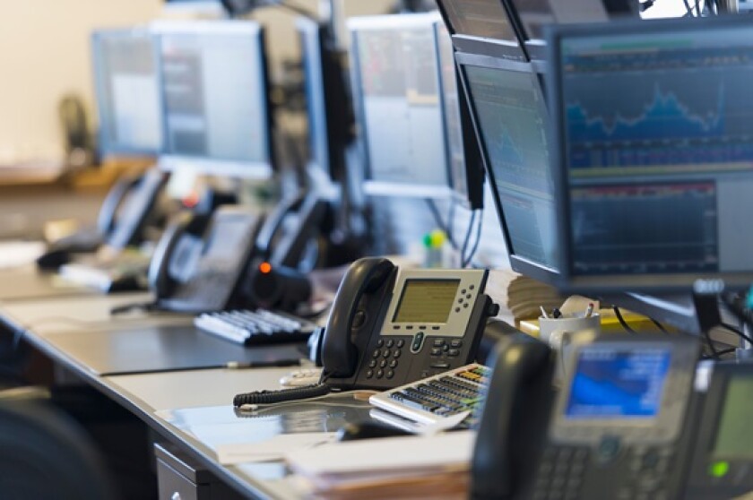 Trading floor from Alamy 27Feb25 575x375