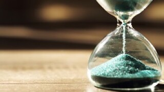 Sand_timer_Fotolia_230x150