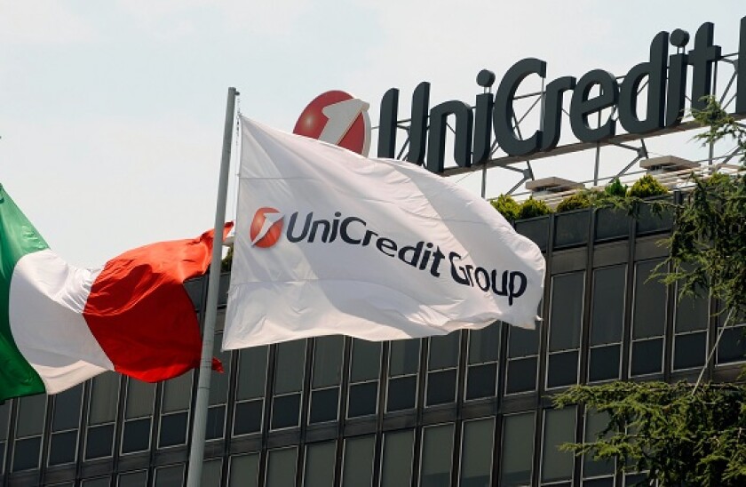 UniCredit_flag_PA_575x375_120220