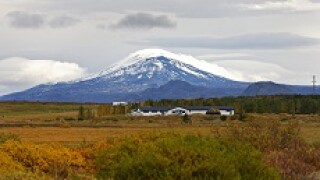 iceland_pa_volcano_230x150