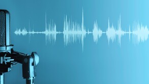 Microphone with waveform on blue background, broadcasting or pod