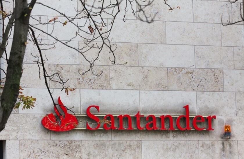 Santander_Adobe_575x375