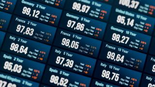 Bond market yield and prices. International Government bonds, yield and prices. Bond market trading, interest rates, investment. bond_market030s02_global_interest_rates
