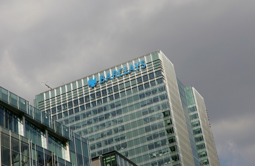 barclays bank head office in londons docklands