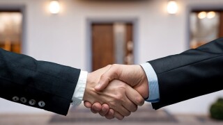 handshake_adobe_575x375_20