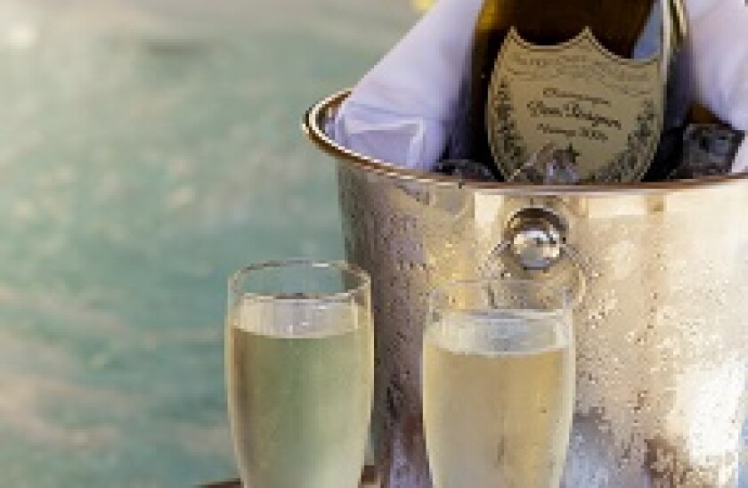 dom_perignon_champagne_alamy_230x150