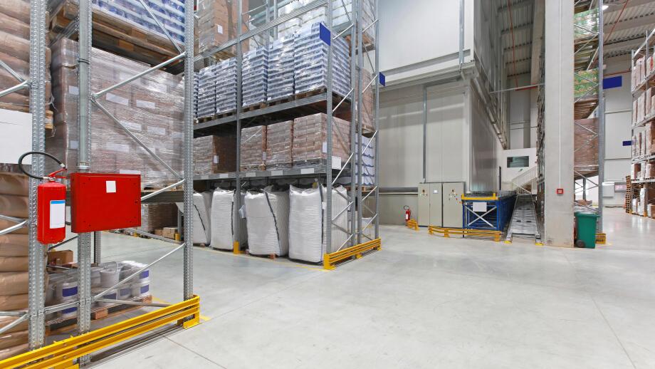 Distribution warehouse. Image shot 03/2015. Exact date unknown.