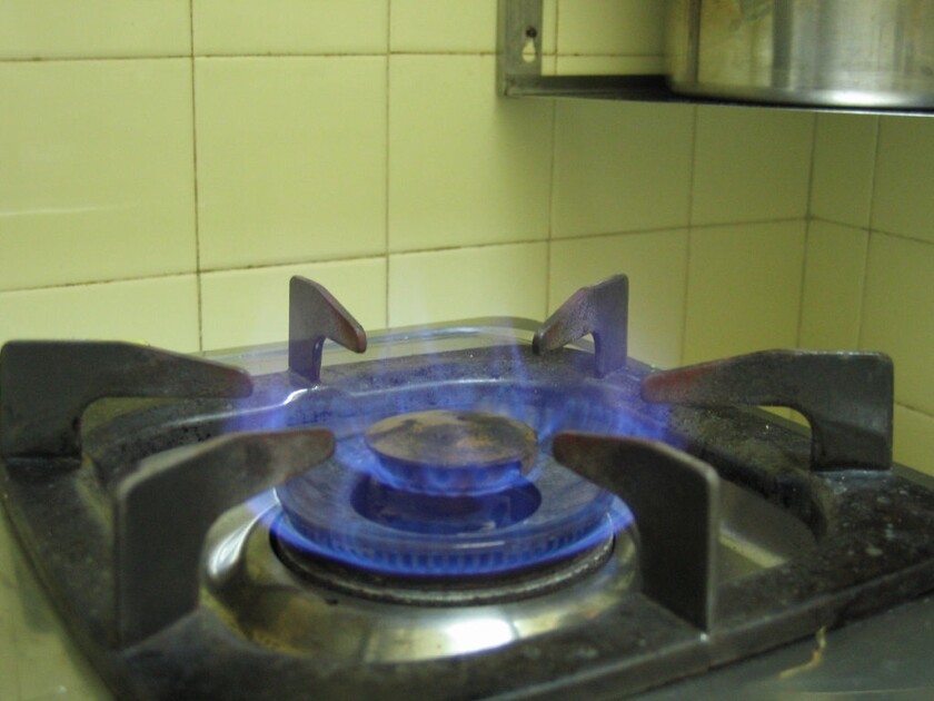 Gas cooking wikimedia commons 4Mar22.jpg