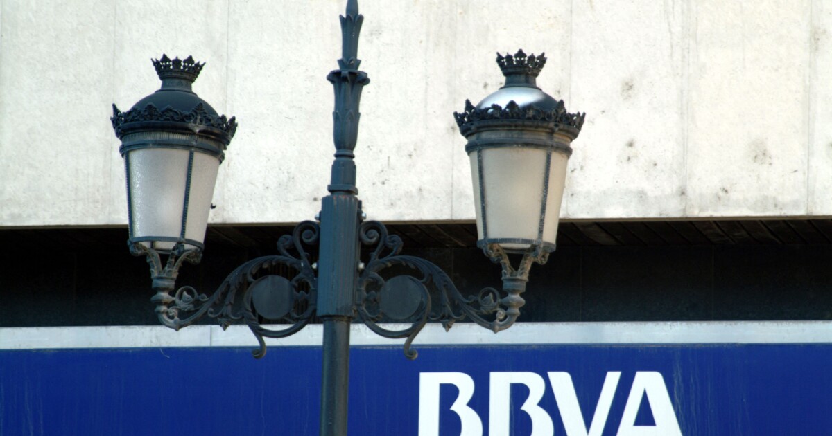 BBVA go out alone with senior non-preferred issue