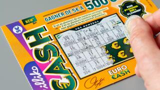 "Cash" scratch card game from La Francaise des jeux.