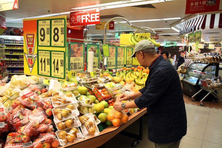 China food supermarket CPI_alamy_13May22