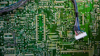 Reclycling of computer parts All municipalities in The Netherlands are required to provide known collection points for recyclable and or hazardous materials All types of separated trash can be accepted here for free or a small sum depending on type of mat