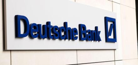 Exterior view of Deutsche Bank sign on side of HQ headquarters Head Office building in Moorgate City of London England UK Great Britain KATHY DEWITT