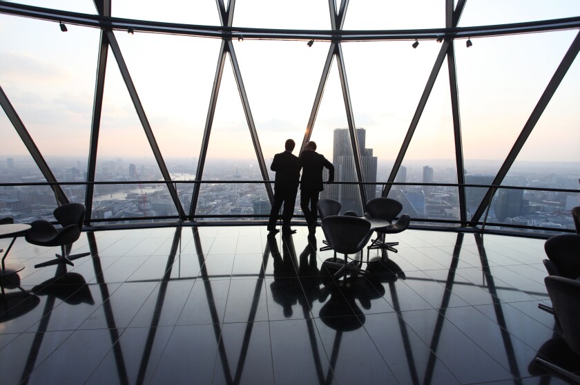 London bankers businessmen_alamy_11Aug22
