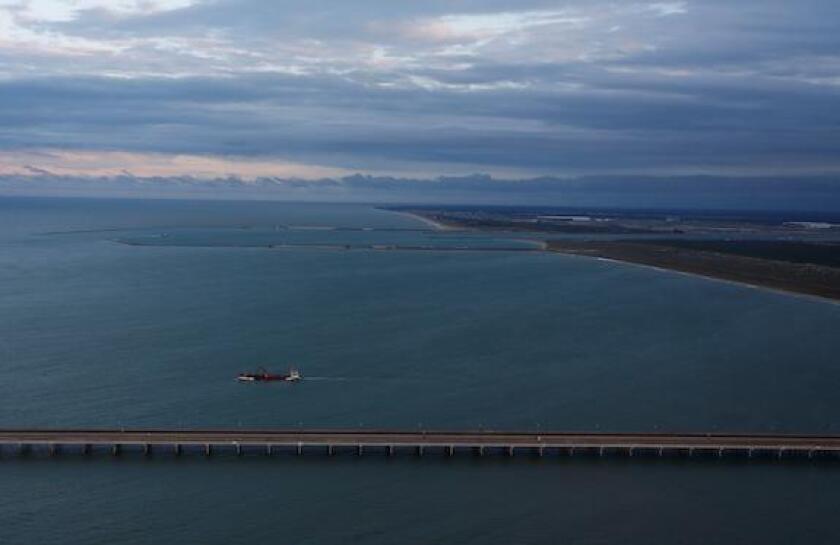 Acu Port, Sao Joao da Barra, Brazil, LatAm, oil, 575