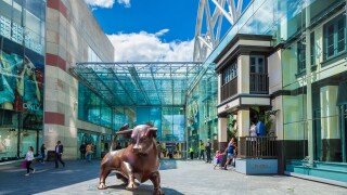 Birmingham Bullring Birmingham Bullring shopping centre with Bull statue Birmingham City Centre Birmingham West Midlands England  UK  GB Europe