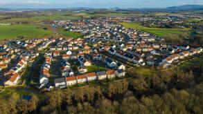Aerial view of Calderwood village housing estate on the outskirts of East Calder, West Lothian, Scotland.