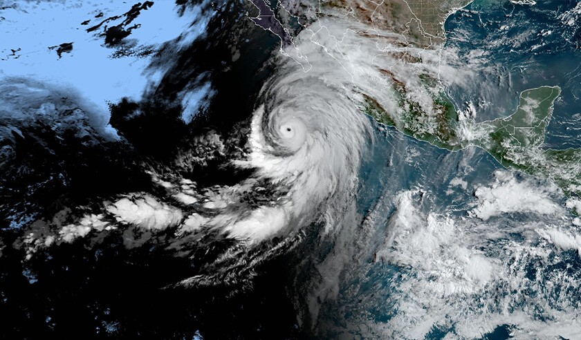 Hurricane Hilary tracking east of CA coastal cities, petering out in ... Hurricane Hilary tracking east of CA coastal cities, petering out in ...
