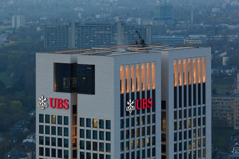 UBS building in Frankfurt from Alamy 13Jan23 575x375