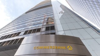 Commerz_Adobe_575x375