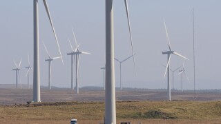 whiteleewindfarm-alamy-230725.jpg