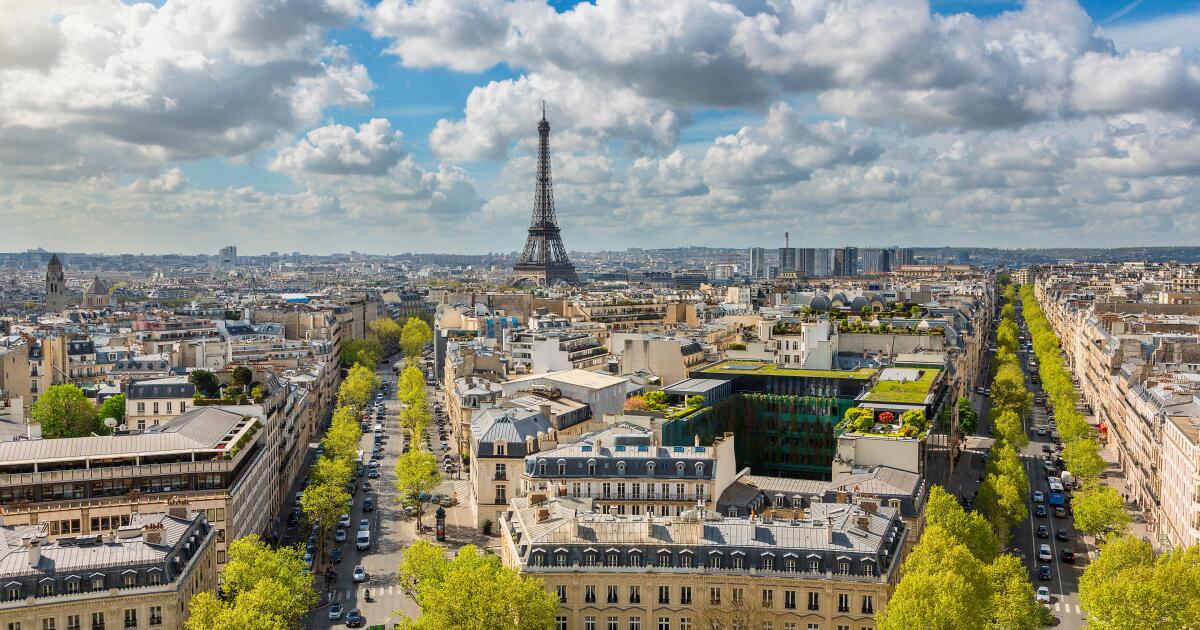 Cades plans to raise €20bn next year, return to taps and private placements