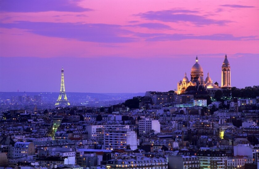 Paris_skyline_sacre_couer_eiffle_tower_PA_575x375_Jan23_2020.jpg